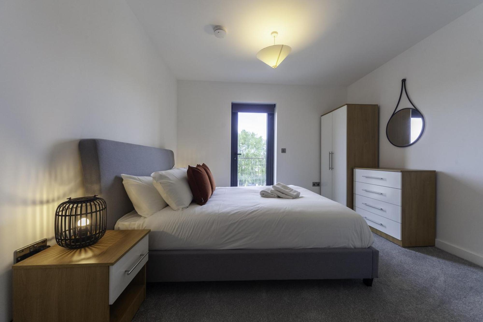 Lovely 2 Bedroom Apartment In Central Ashford Ashford  Exterior photo